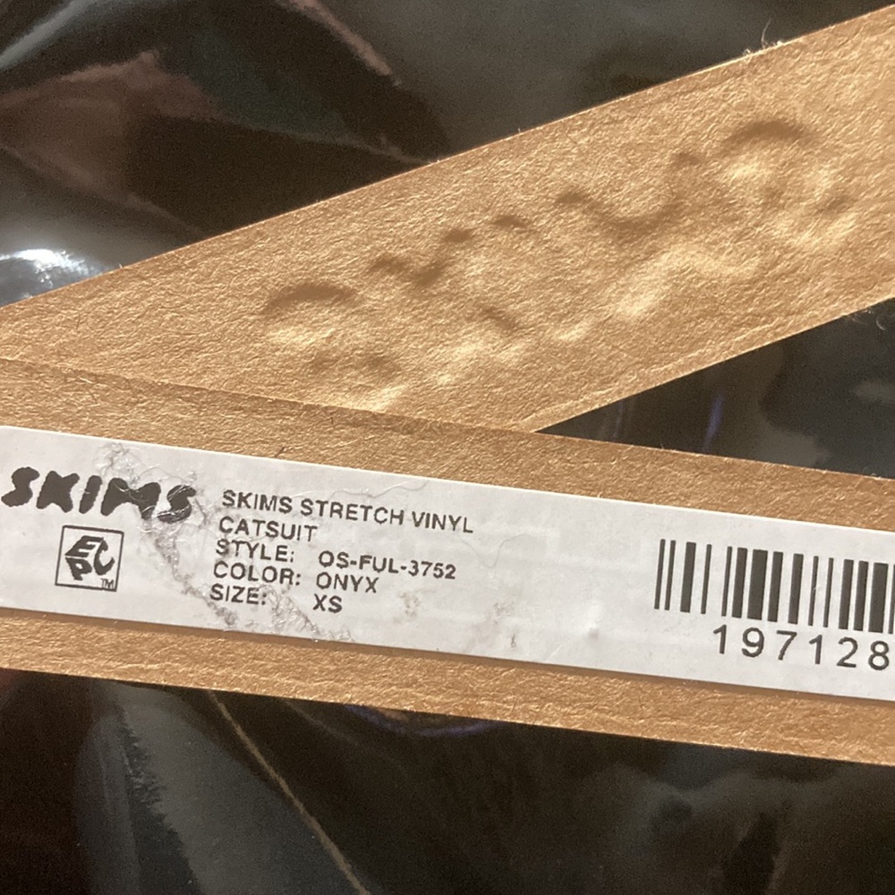 SKIMS Vinyl Catsuit XS - Picture 4 of 7